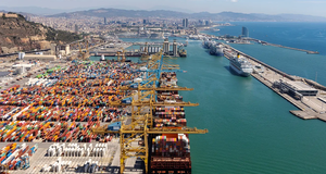 Proyecto electrificación de muelles en el puerto de Barcelona (España) · Delvalle Box