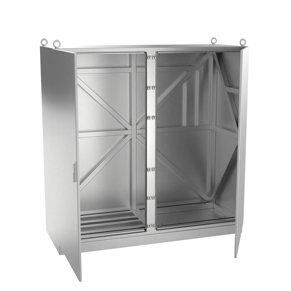 Seismic enclosure IP66: side view of the product
